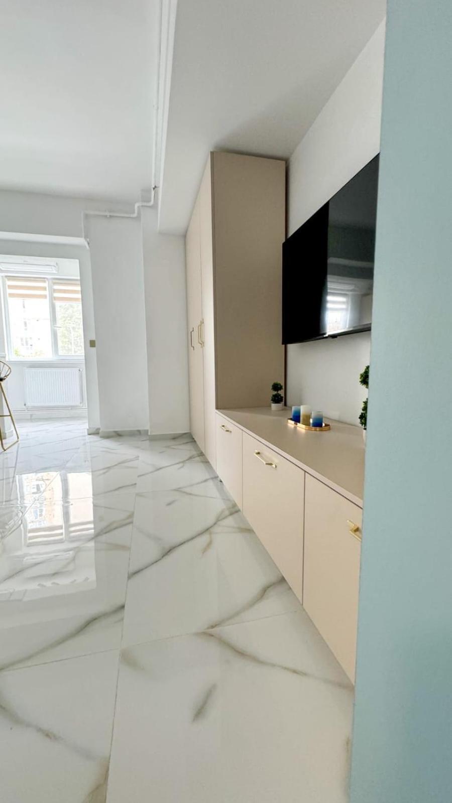 Erwins Studio Craiova Extérieur photo